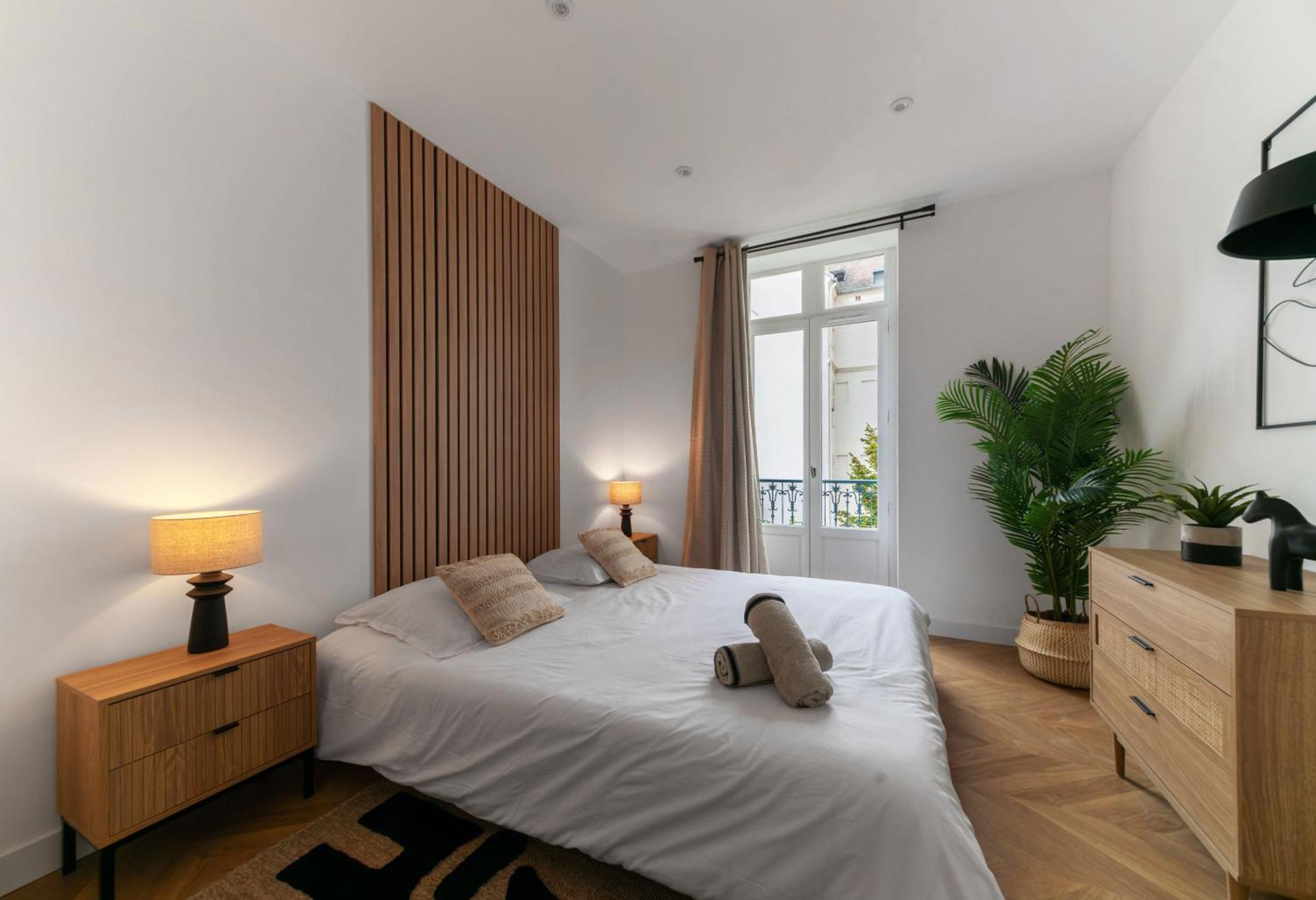 Residence Serbie - Appartements Design Et Climatises En Centre Ville วิชี ภายนอก รูปภาพ